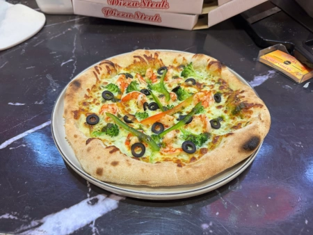 Cocktail Shrimp Pizza L
